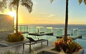 Cloc Marina Residence Apt Alto Luxo